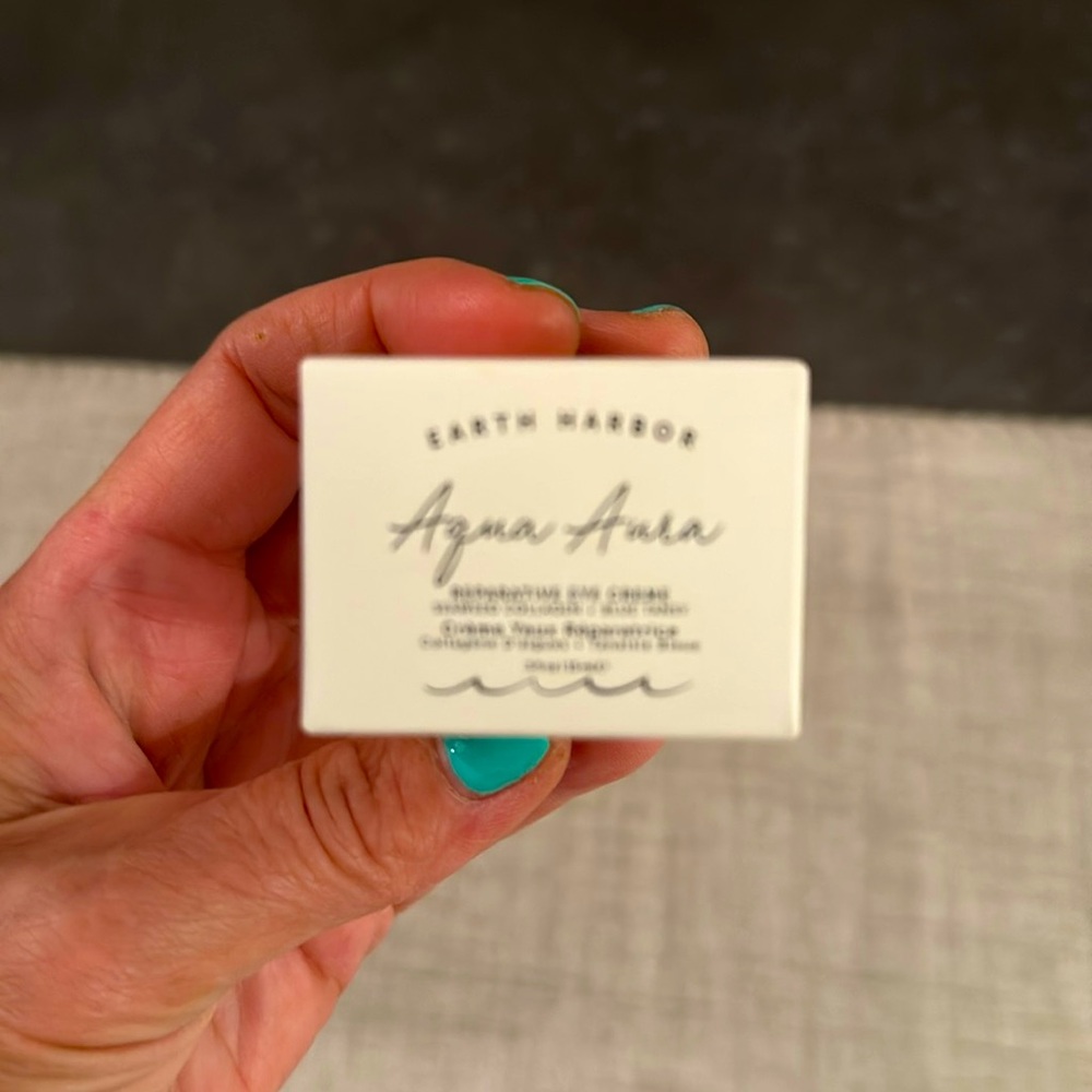 BN in original box Aqua Aura Reparative Eye Cream. Purely natural, ethical, Sea